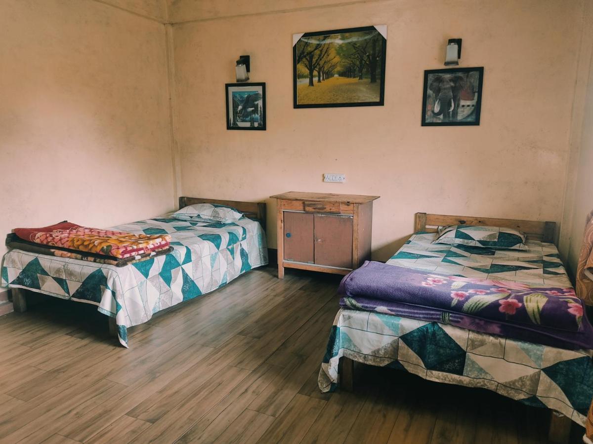 D Cloud Guesthouse Cherrapunji Εξωτερικό φωτογραφία